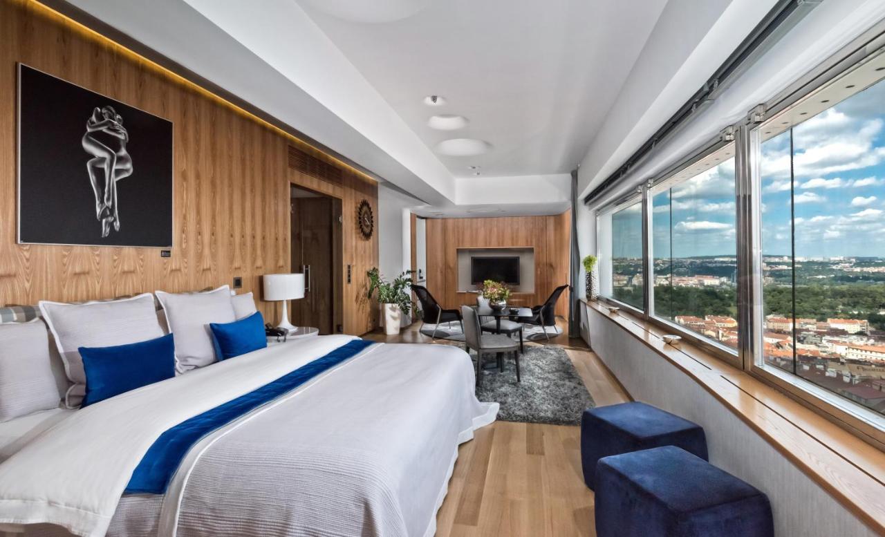 Sky Suite Hotel Prag Eksteriør billede